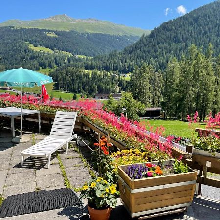 Bnb Guesthouse Lusi Frauenkirch Εξωτερικό φωτογραφία