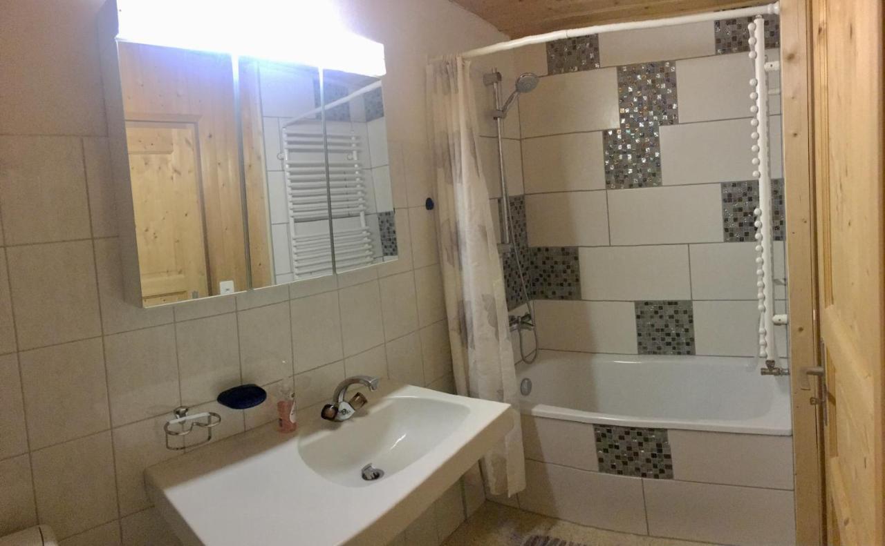 Bnb Guesthouse Lusi Frauenkirch Εξωτερικό φωτογραφία