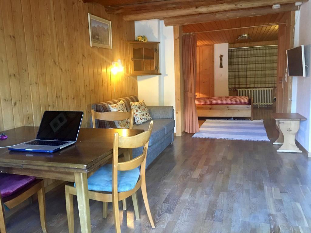 Bnb Guesthouse Lusi Frauenkirch Εξωτερικό φωτογραφία